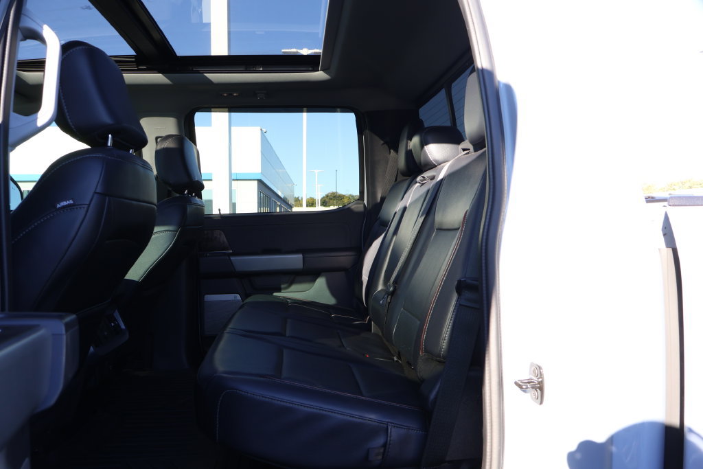 Used 2024 Ford F350 Lariat w/ Lariat Ultimate Package AWD/4WD image 39
