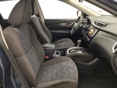 Used 2015 Nissan Rogue S FWD image 21
