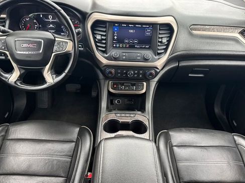Used 2023 GMC Acadia Denali FWD image 17