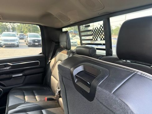 Used 2022 RAM 1500 Laramie AWD/4WD image 15