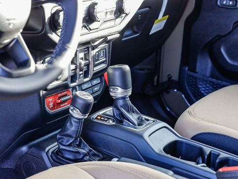 New 2026 Jeep Gladiator Willys image 24