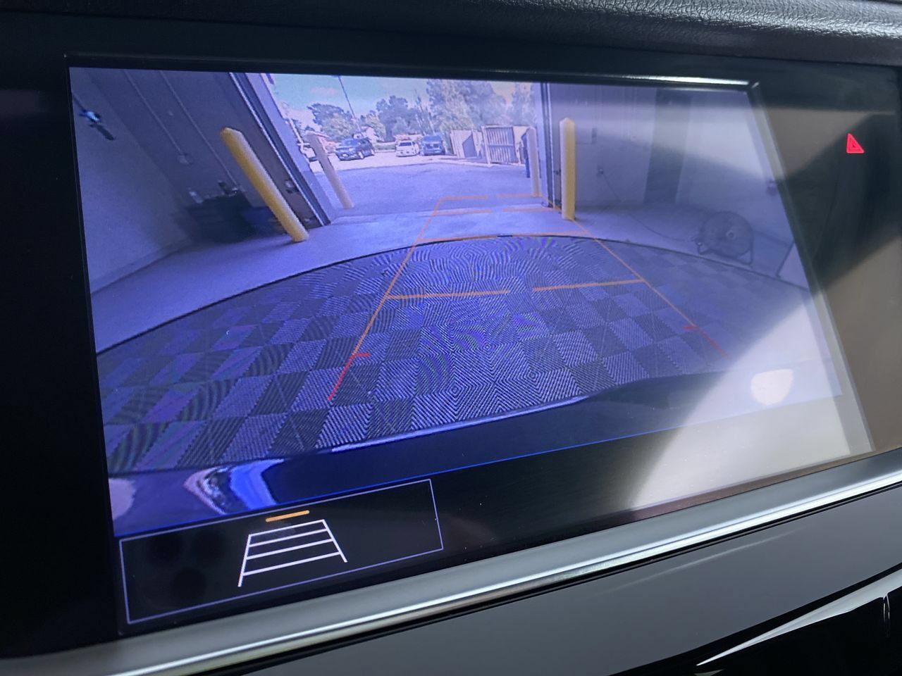Used 2020 Cadillac XT5 Premium Luxury FWD image 6