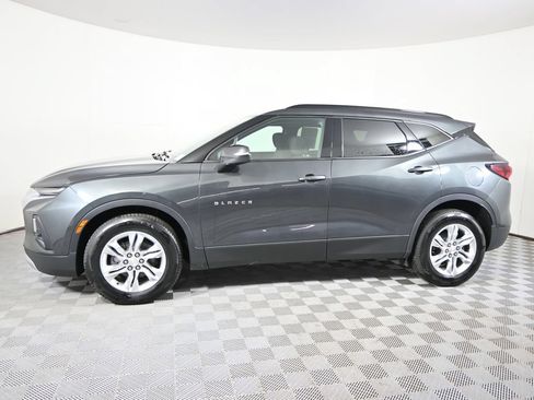 Used 2020 Chevrolet Blazer LT AWD/4WD image 2
