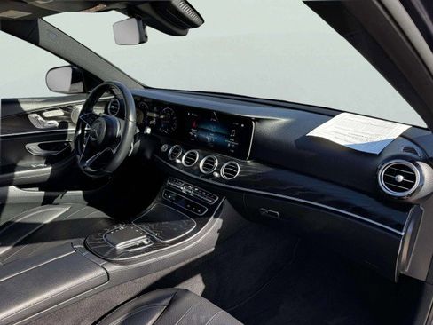 Used 2022 Mercedes-Benz E 350 4MATIC Sedan image 46