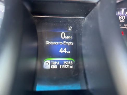 Used 2017 Toyota Avalon Limited w/ All Weather Liner Package image 11