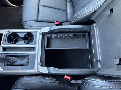 Used 2019 Ford F150 Lariat w/ Trailer Tow Package AWD/4WD image 21