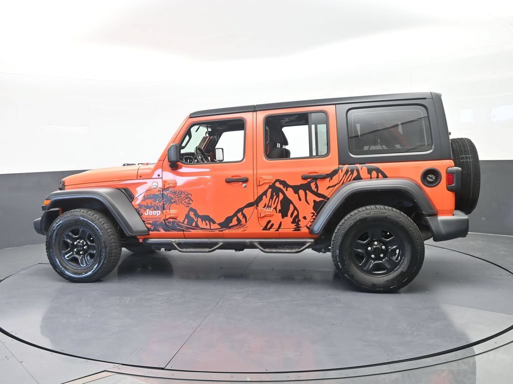 Used 2018 Jeep Wrangler Unlimited Sport AWD/4WD image 3