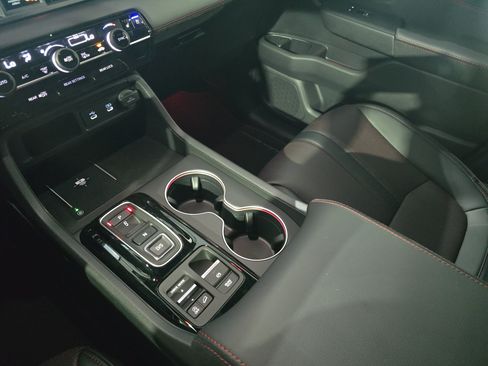 Used 2026 Honda Pilot Black Edition image 22