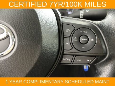 Used 2025 Toyota Corolla LE FWD image 19