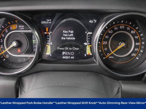 Used 2021 Jeep Wrangler Unlimited Sahara AWD/4WD image 23