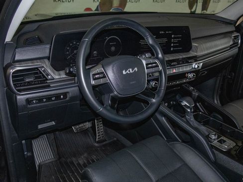 Used 2025 Kia Telluride SX image 6