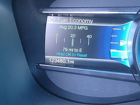 Used 2017 Ford Explorer XLT w/ Equipment Group 202A image 17