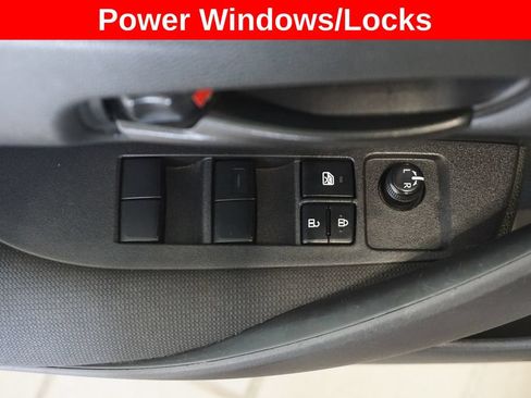Used 2024 Toyota Corolla LE FWD image 6