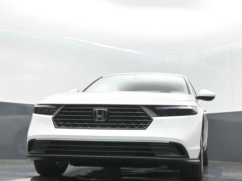 New 2025 Honda Accord LX image 11