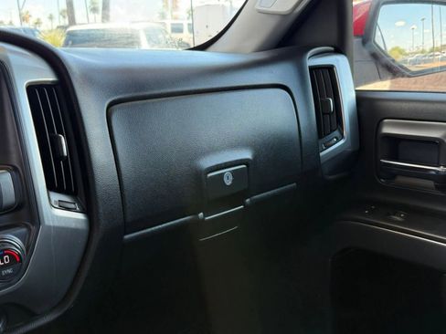 Used 2018 Chevrolet Silverado 1500 LT w/ All Star Edition image 34