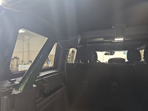 Used 2023 Ford Bronco 4-Door w/ Sasquatch Package AWD/4WD image 13