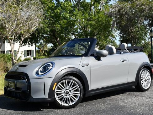 Used 2023 MINI Cooper S w/ Signature Upholstery Package FWD image 22