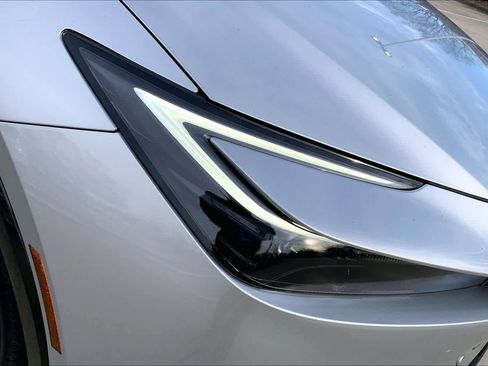 Used 2024 Toyota Prius Limited image 25