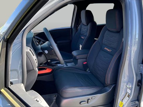 New 2026 Nissan Frontier Pro-X w/ Tow Package RWD image 9
