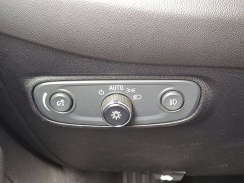 Certified 2019 Chevrolet Equinox Premier image 24