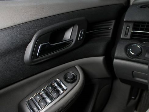 Used 2013 Chevrolet Malibu LS w/ Protection Package image 18