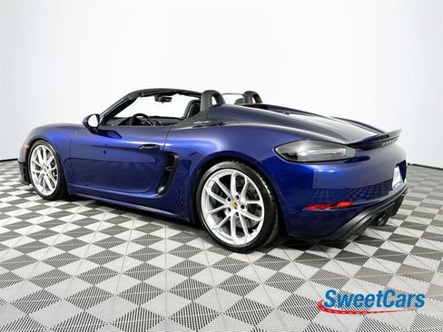 Used 2023 Porsche 718 Boxster Spyder RWD image 5