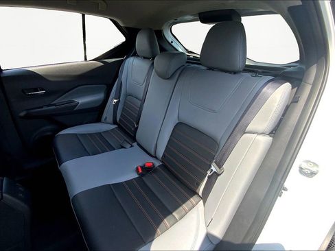 Used 2024 Nissan Kicks SR w/ SR Premium Package image 16