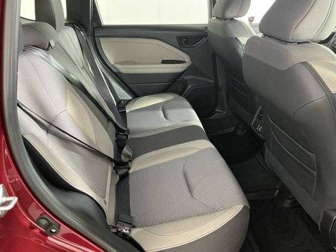 Used 2025 Subaru Forester Premium AWD/4WD image 7