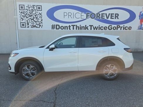 New 2026 Honda HR-V LX image 4