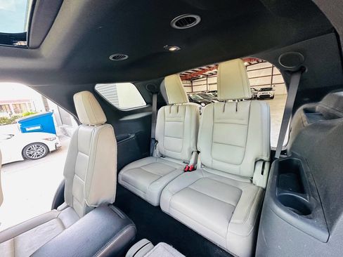 Used 2012 Ford Explorer Limited image 20