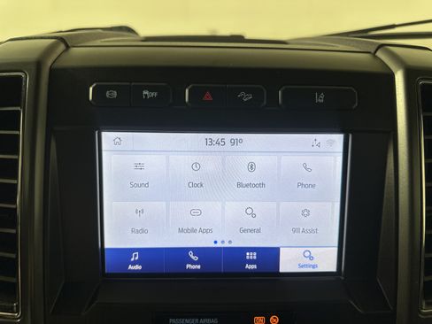 Used 2020 Ford F350 XLT w/ XLT Premium Package AWD/4WD image 17