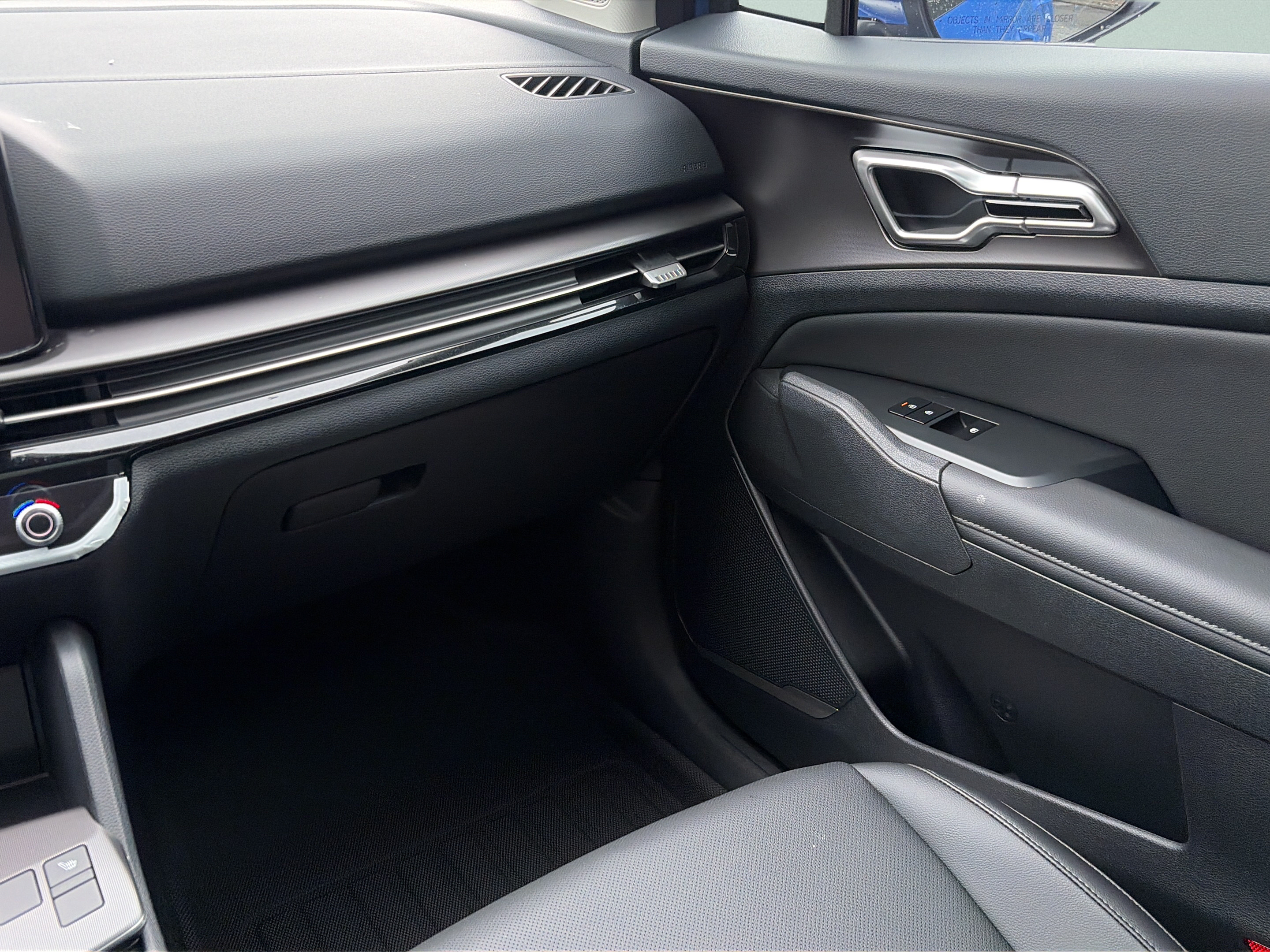 New 2026 Kia Sportage EX w/ EX Panorama Roof Package FWD image 15
