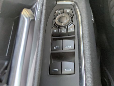 New 2025 GMC Sierra 2500 SLT w/ SLT Premium Package image 25