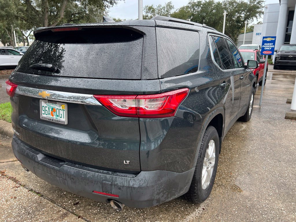 Used 2021 Chevrolet Traverse LT FWD image 3