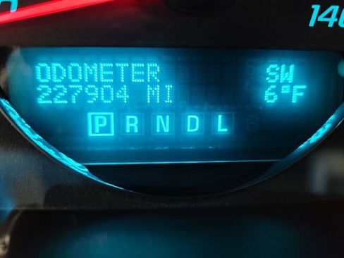 Used 2014 Chevrolet Impala LT w/ LT Sunroof Package image 24