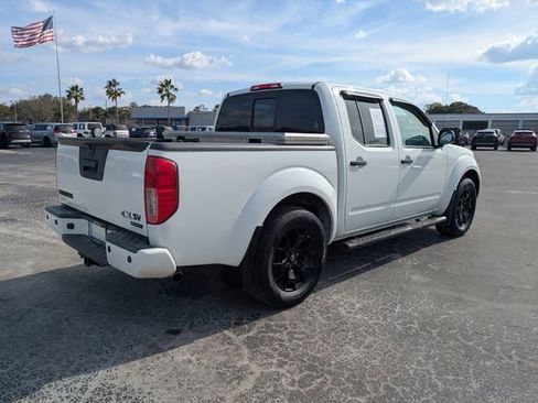 Used 2019 Nissan Frontier SV w/ Value Truck Package image 7