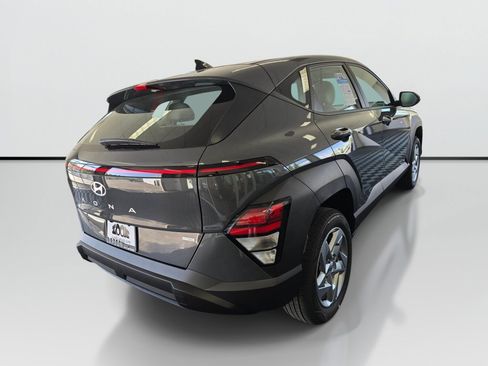 New 2026 Hyundai Kona SE AWD/4WD image 3