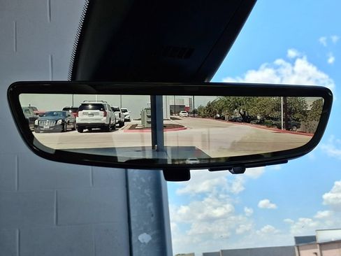 Used 2021 GMC Acadia Denali w/ Denali Technology Package FWD image 20
