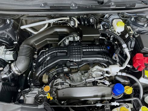 Used 2024 Subaru Crosstrek 2.0i Premium image 31