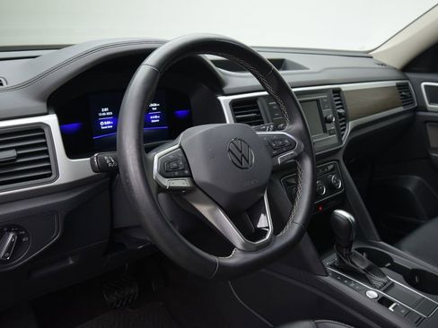 Used 2022 Volkswagen Atlas SE image 15