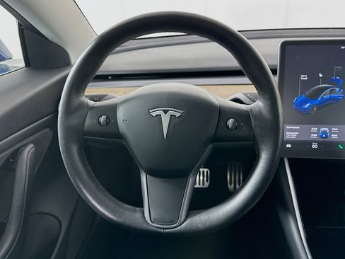Used 2020 Tesla Model 3 Long Range image 16