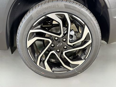 New 2026 Chevrolet TrailBlazer RS w/ Convenience Package FWD image 32