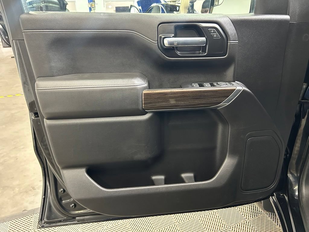 Used 2021 Chevrolet Silverado 1500 RST w/ Bed Protection Package AWD/4WD image 17
