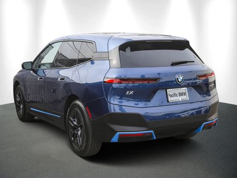 Certified 2023 BMW iX xDrive50 w/ BMW I Signature Blue Package image 4