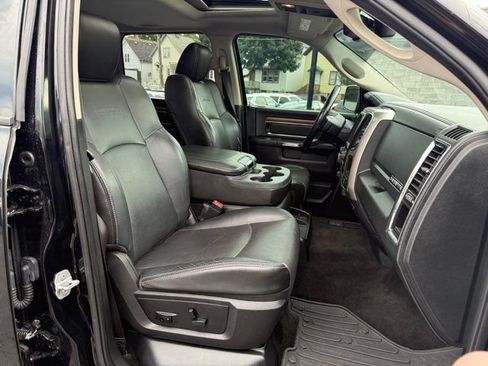 Used 2015 RAM 1500 Laramie w/ Convenience Group AWD/4WD image 24