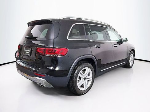 Certified 2023 Mercedes-Benz GLB 250 4MATIC image 7