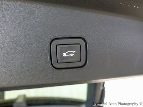 New 2025 Cadillac Lyriq Sport w/ LPO, Floor Liner Package image 21