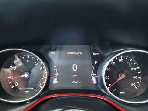 Used 2020 Jeep Compass Trailhawk w/ Leather Interior Group AWD/4WD image 73