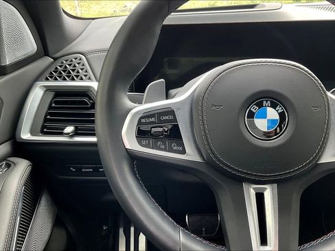 Used 2024 BMW X5 M60i AWD/4WD image 11