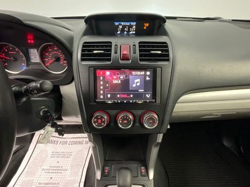 Used 2015 Subaru Forester 2.5i Premium w/ Popular Package #2 AWD/4WD image 15